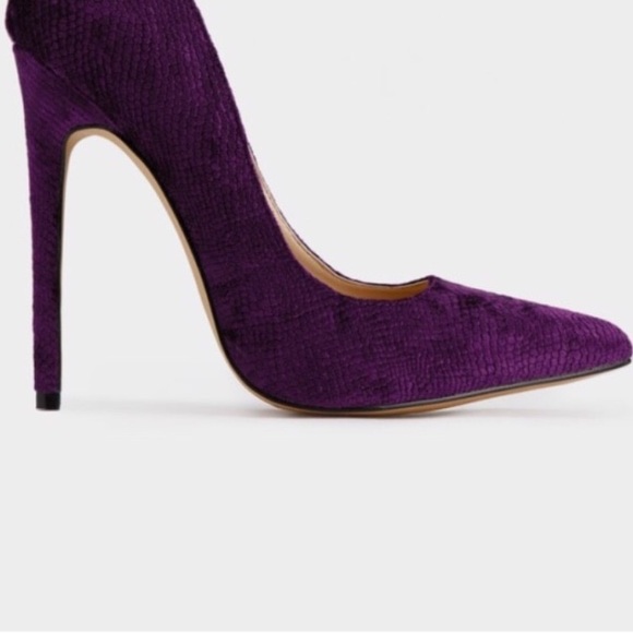 NEW - Miss Lola Heels - Size 7 - Picture 4 of 4